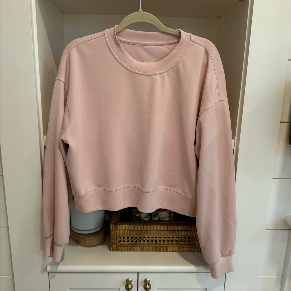 Lululemon Softstreme Perfectly Oversized Cropped Crew size 6